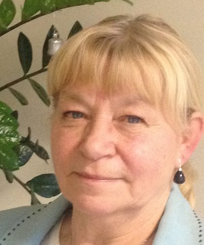Profile picture for user Anne Hansberg